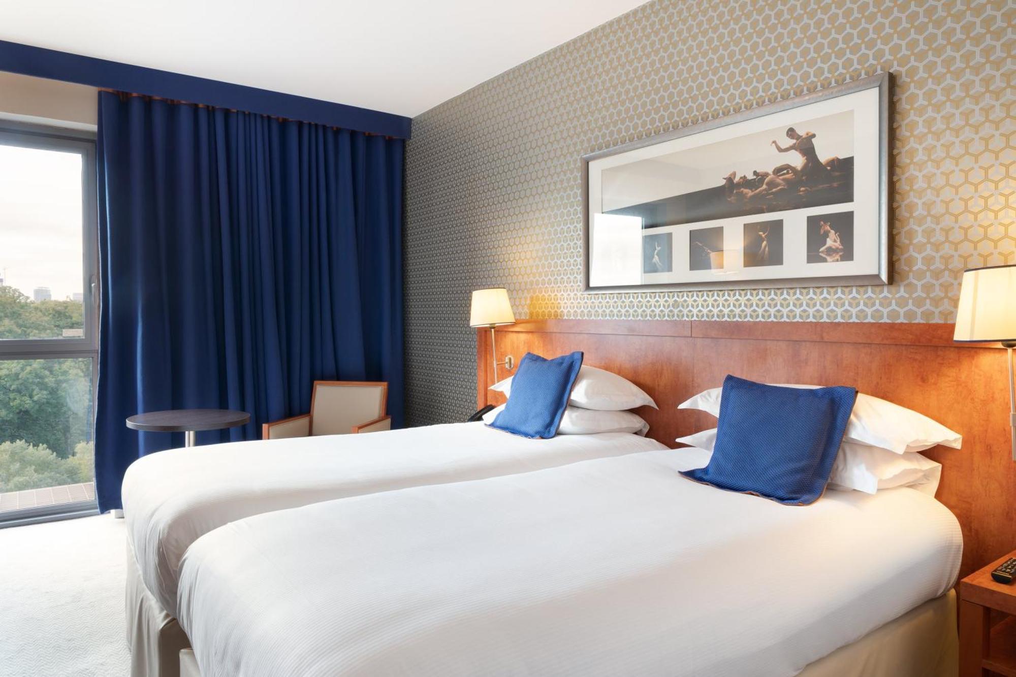 Crowne Plaza Lyon - Cite Internationale Hotel Luaran gambar